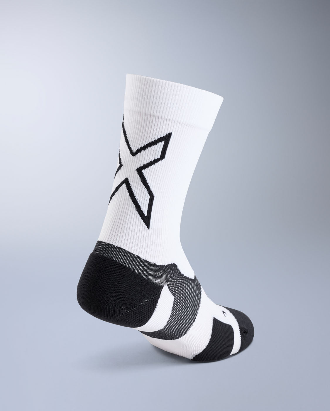 2xu-vectr-light-cushion-crew-socks-calze-running-bianche-unisex image 2
