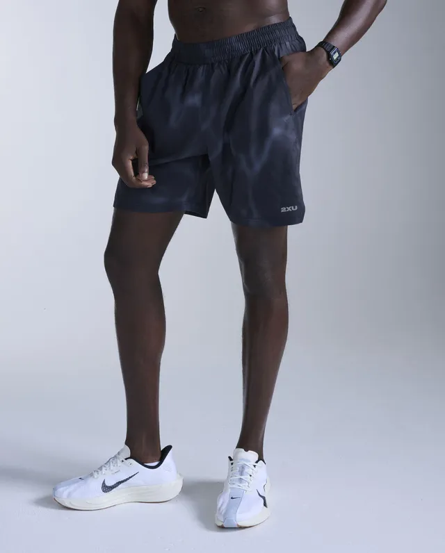 2xu-aero-7-inch-shorts-lined-pantaloncini-running-uomo-blu-navy image 1