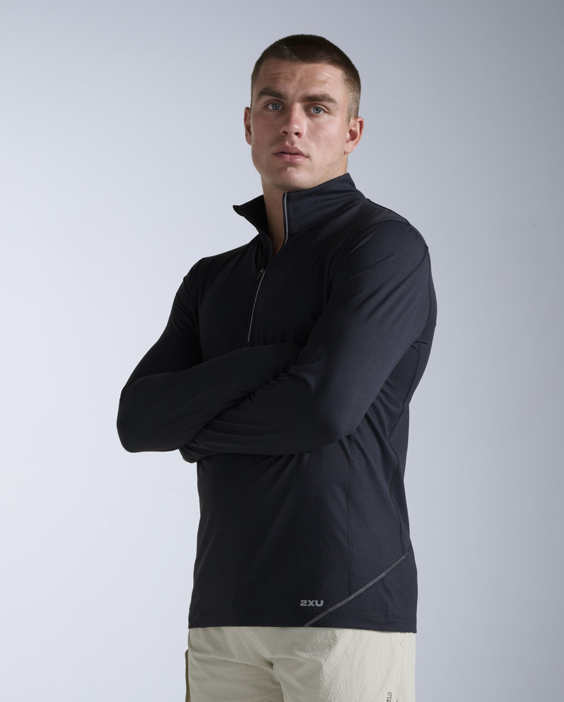 2xu-aero-trail-1-2-zip-uomo-nero image 2