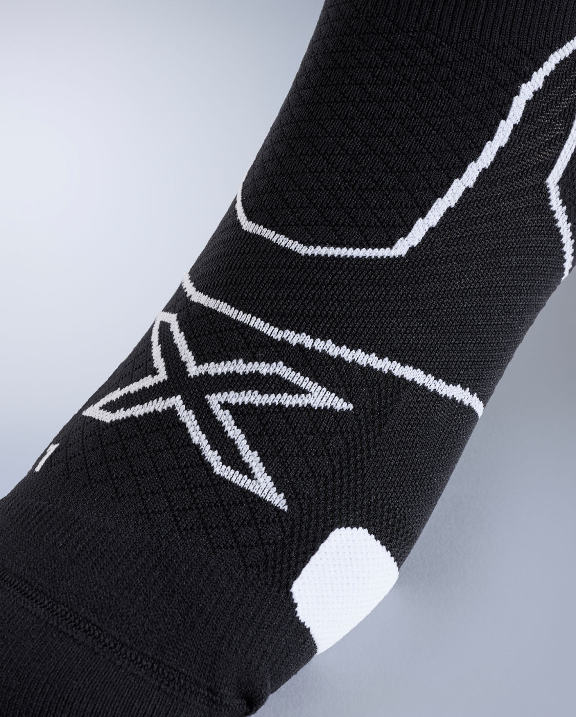 2xu-vectr-cushion-crew-socks-calze-running-nere-bianche image 3