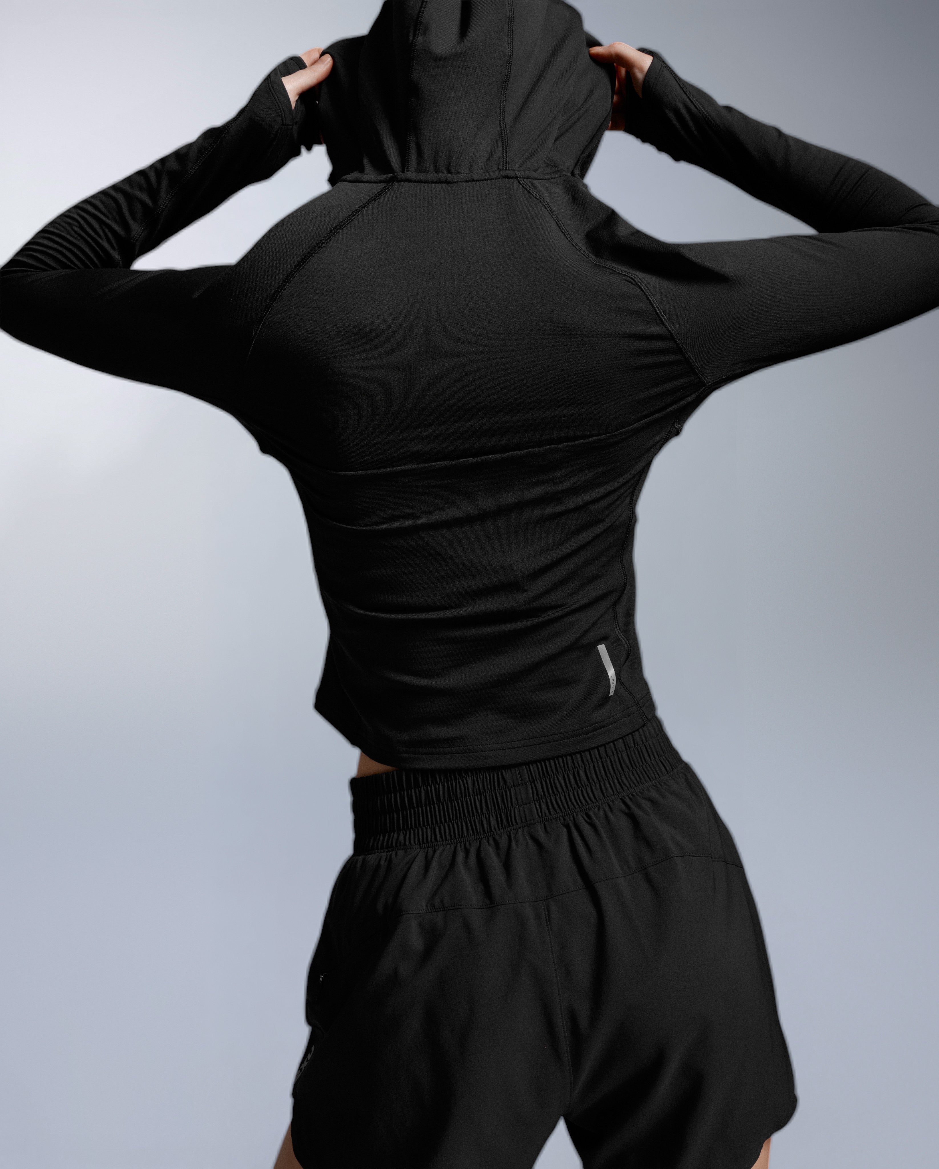 2xu-ignition-grid-1-2-zip-hoodie-donna-nero-termica-thermolite image 2