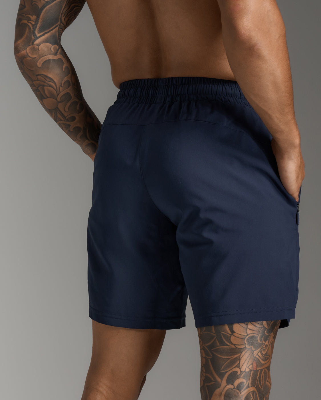 2xu-aspire-7-inch-shorts-uomo-blu-navy image 5