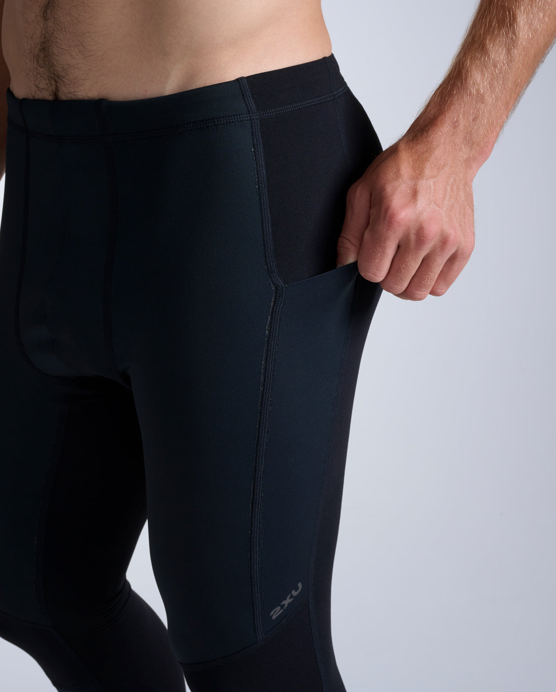 2xu-ignition-shield-compression-tights-nere-leggings-running-invernali-impermeab image 5