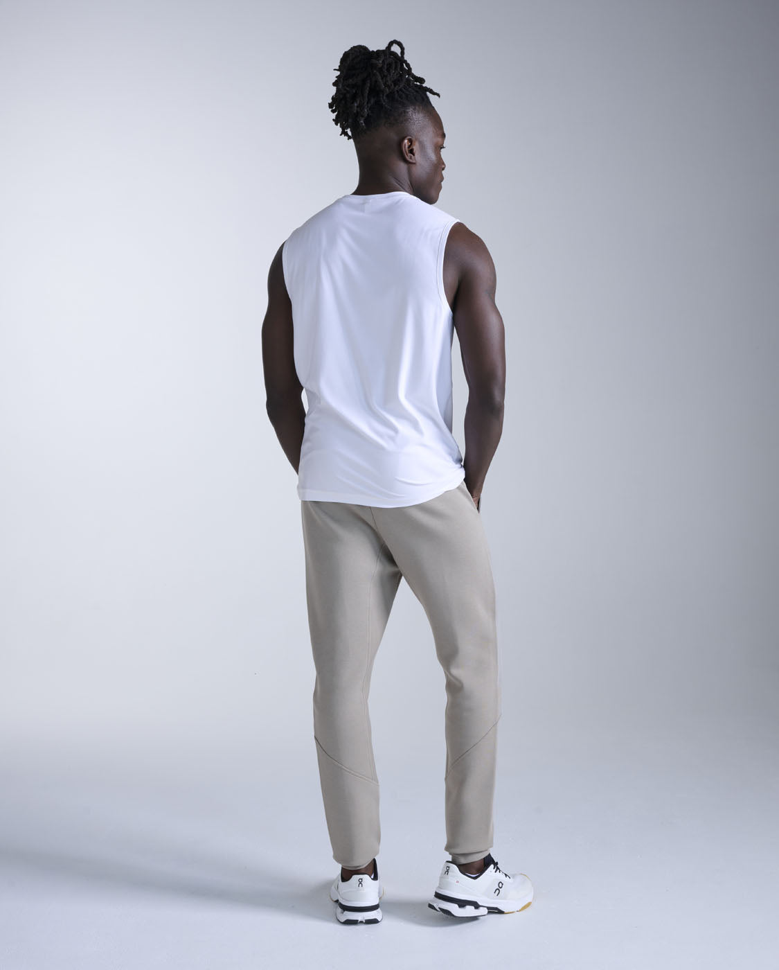2xu-commute-smooth-spacer-pantaloni-trackpants-pile-medio image 8