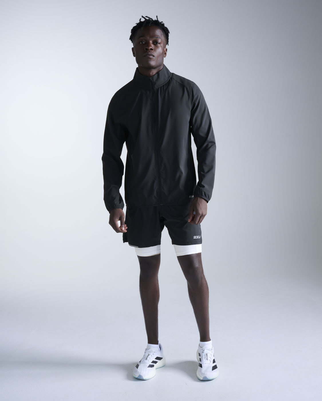 2xu-aero-jacket-giacca-running-uomo-nero image 5