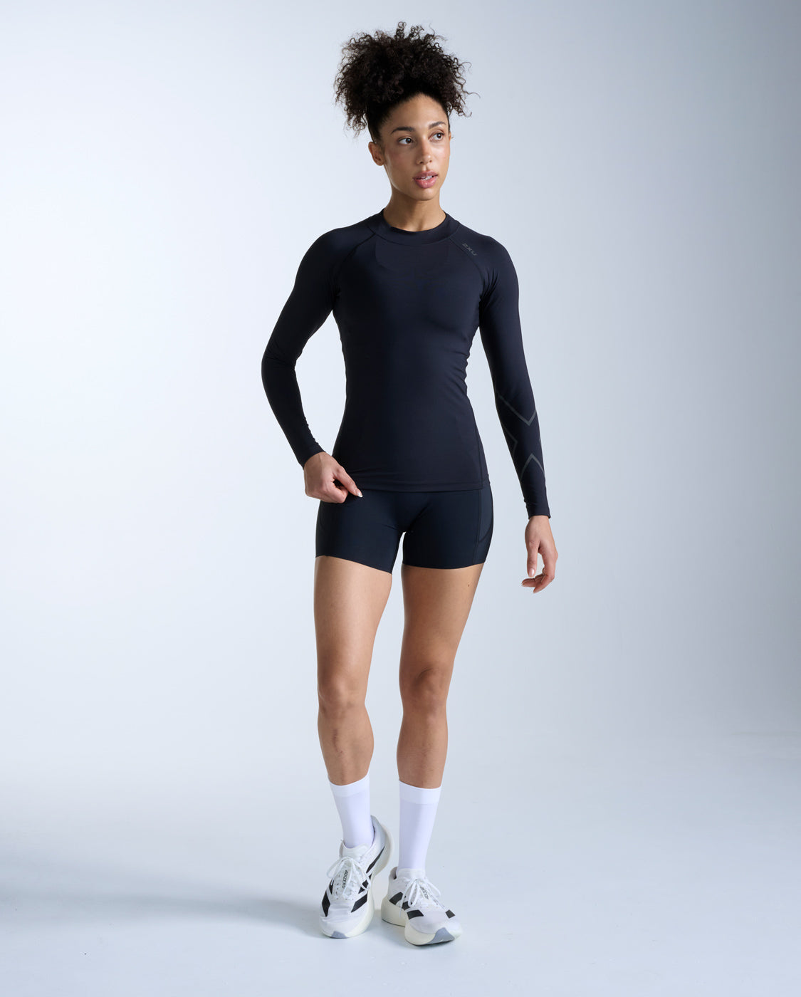2xu-ignition-compression-long-sleeve-donna-maglia-termica-compressiva-nera image 7