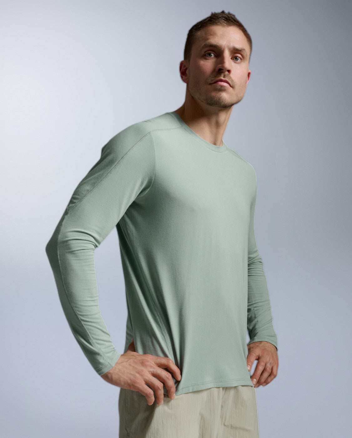 2xu-ignition-wool-long-sleeve-maglia-termica-uomo-verde-salvia image 2