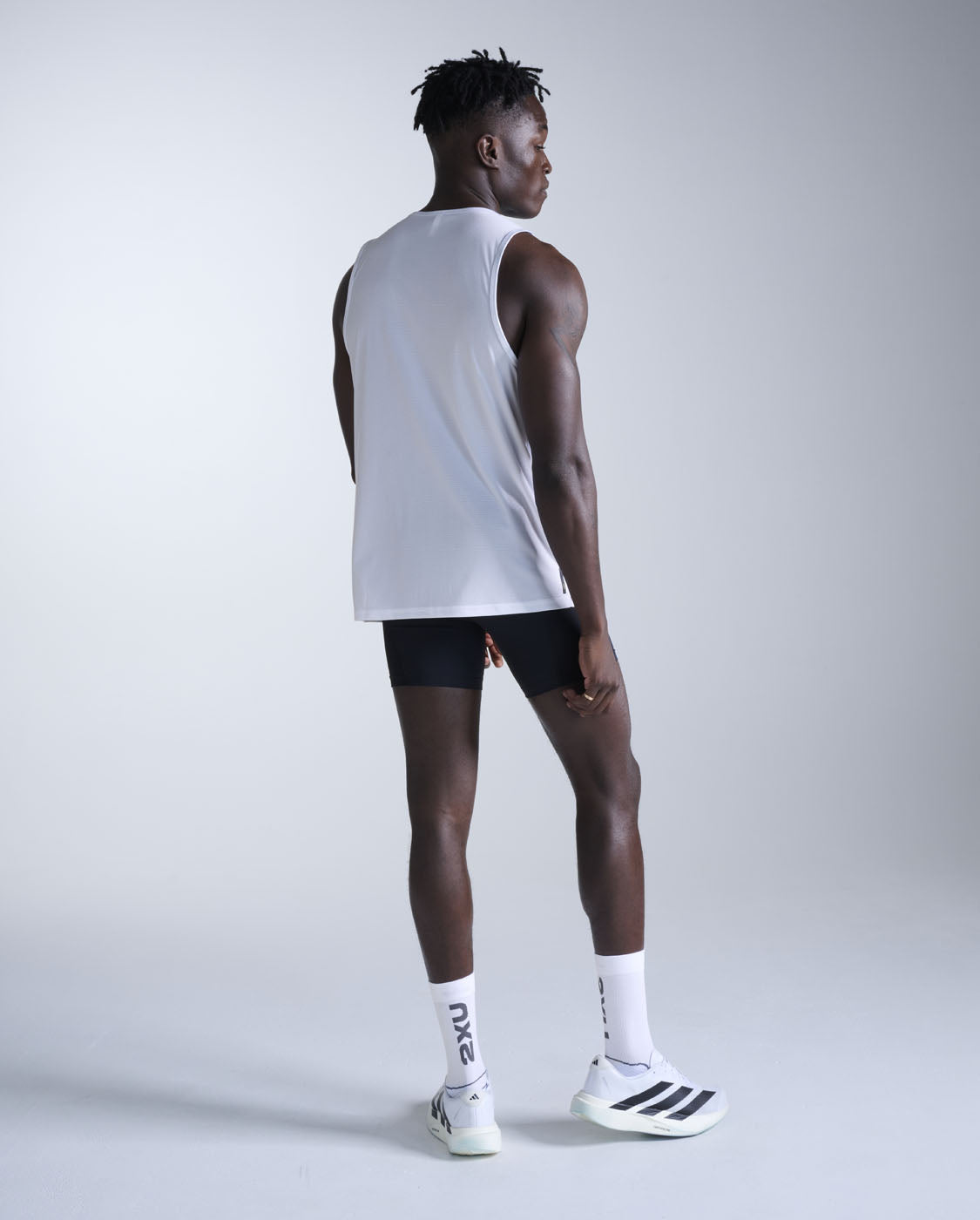 2xu-core-compression-1-2-shorts-mezzi-pantaloncini-compressivi image 8