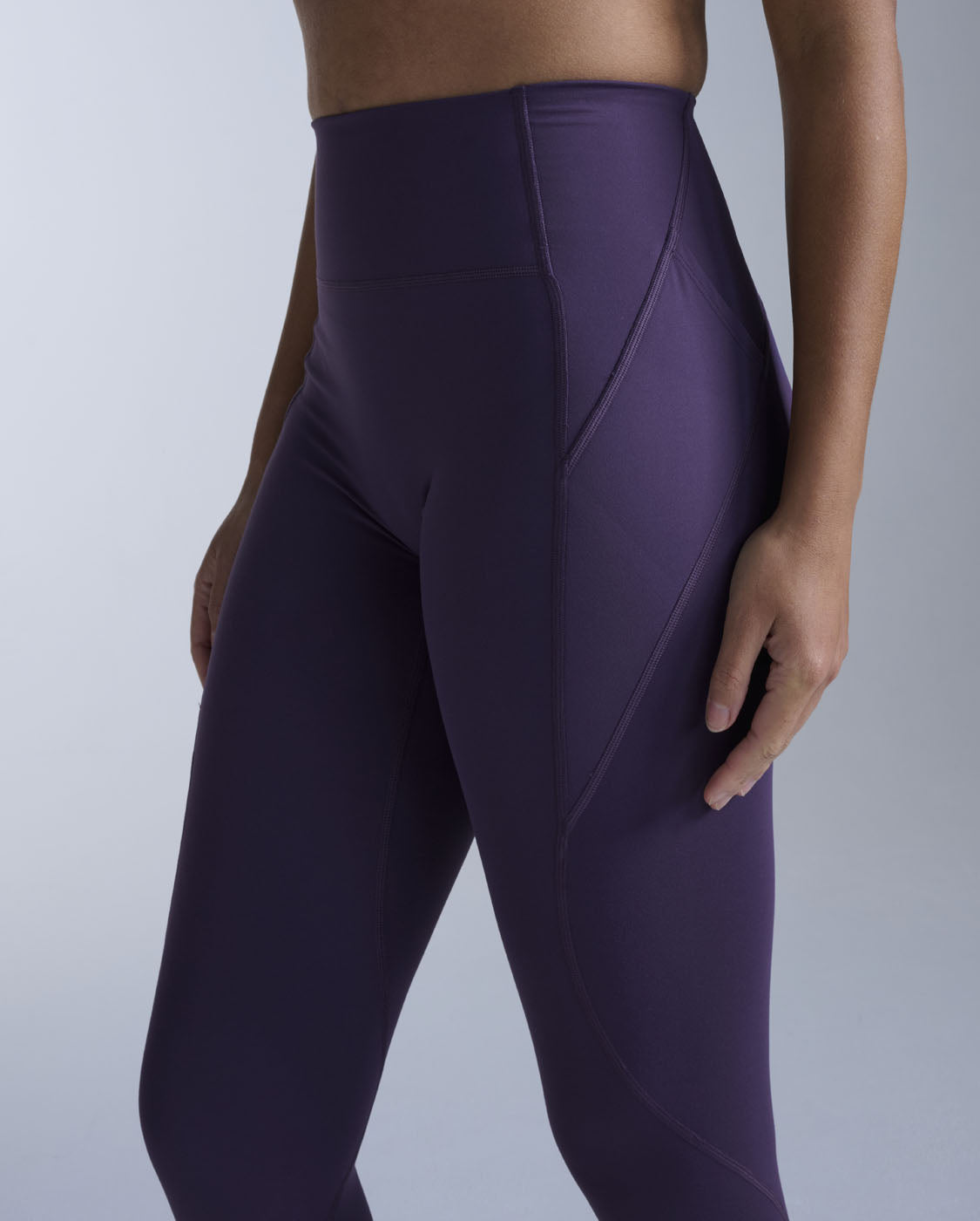 2xu-flex-hi-rise-compression-tights-viola-prugna image 3