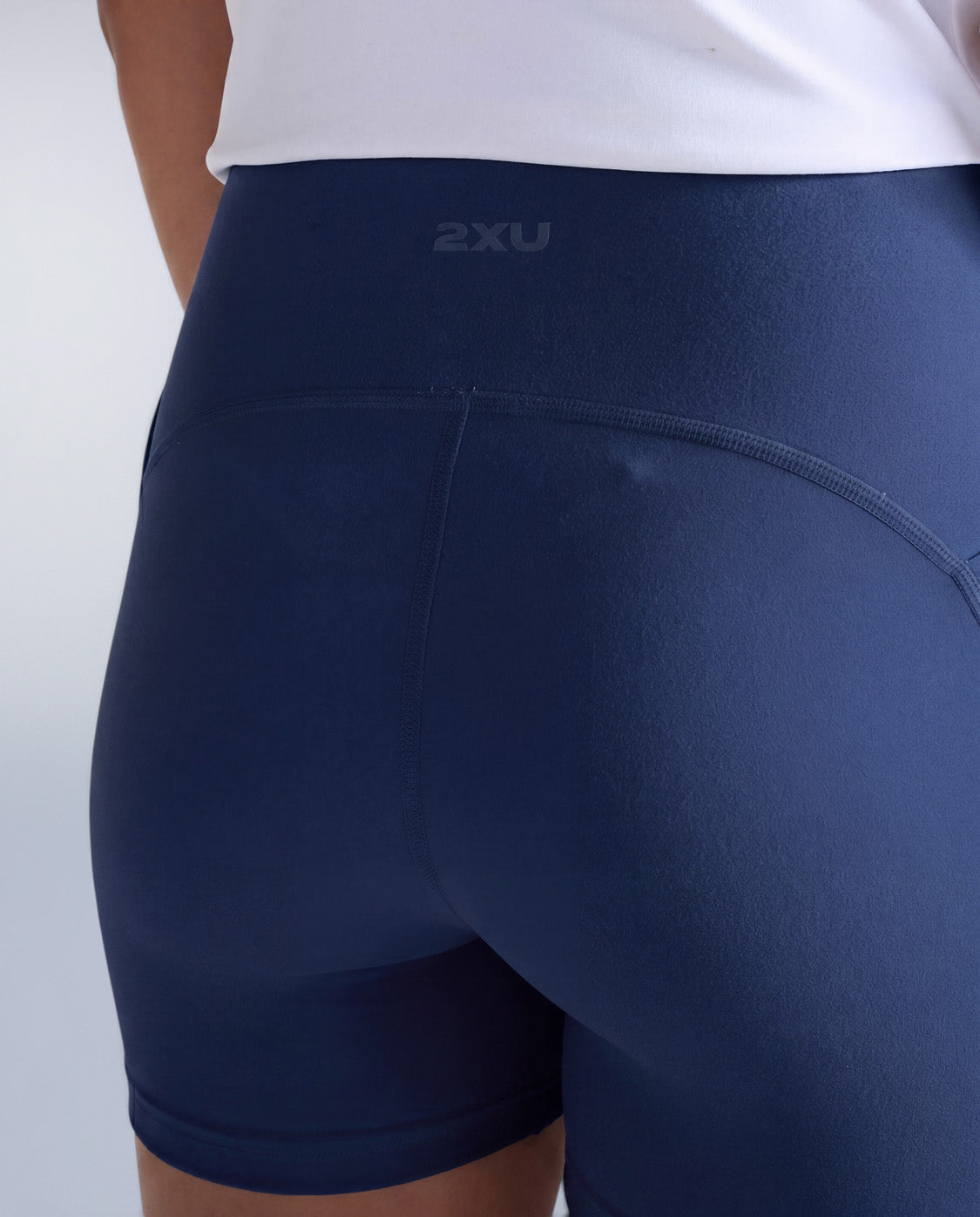 2xu-flex-hi-rise-compression-short-4-pollici image 8