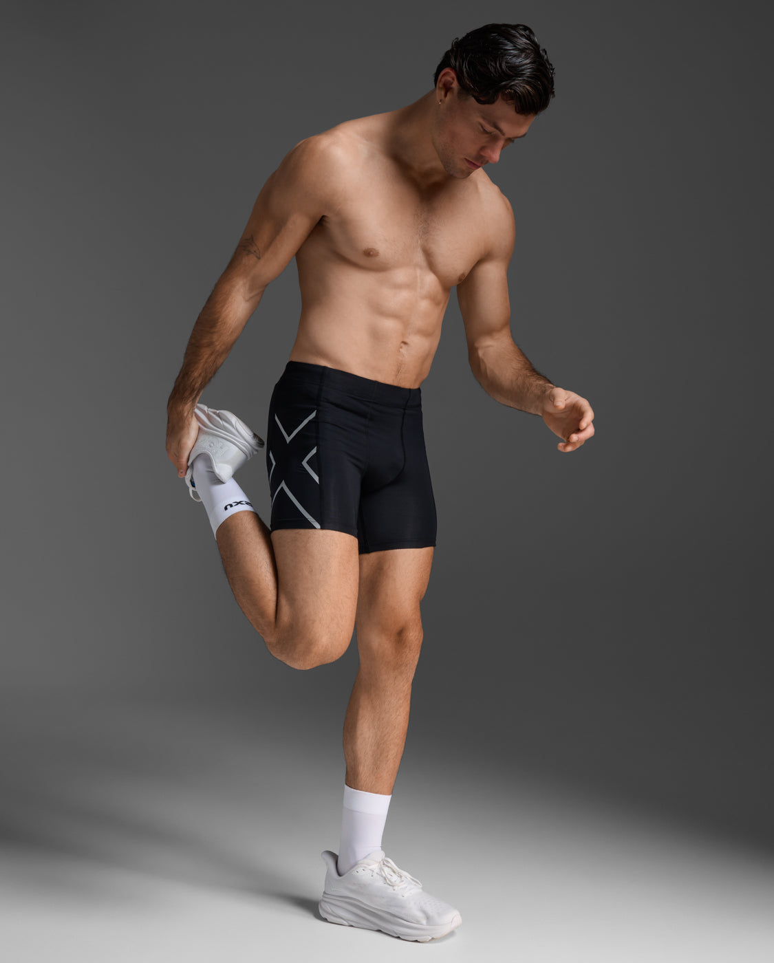 2xu-core-compression-1-2-shorts-mezzo-tight-compressione image 5