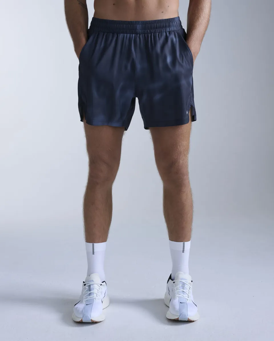 2xu-aero-5-inch-shorts-foderati-da-running-slim-blu-navy image 1
