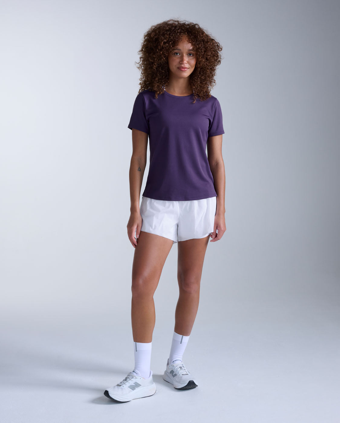 2xu-aero-tee-donna-t-shirt-running-slim-viola image 4
