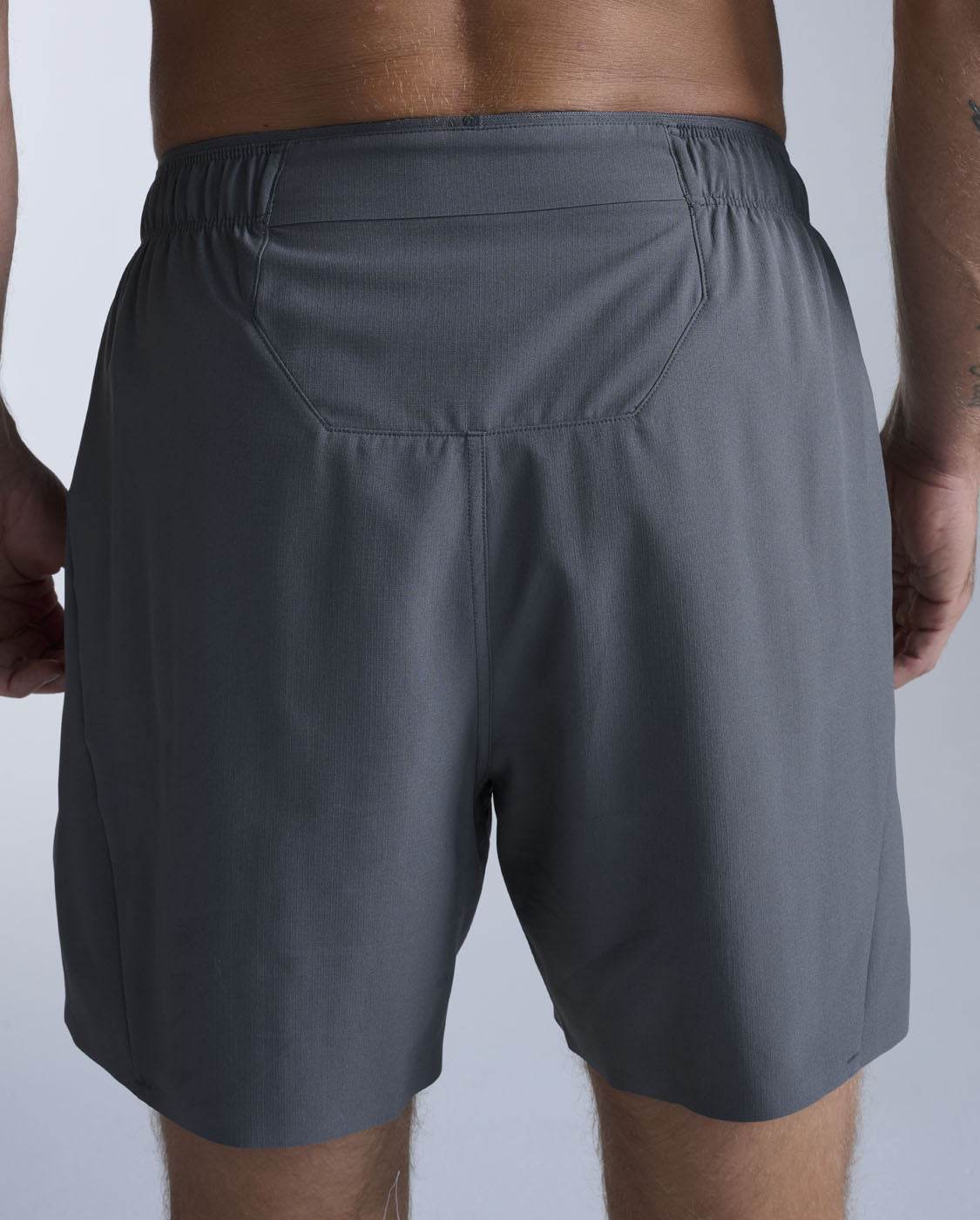 2xu-motion-5-inch-unlined-shorts-shorts-training-corto image 3