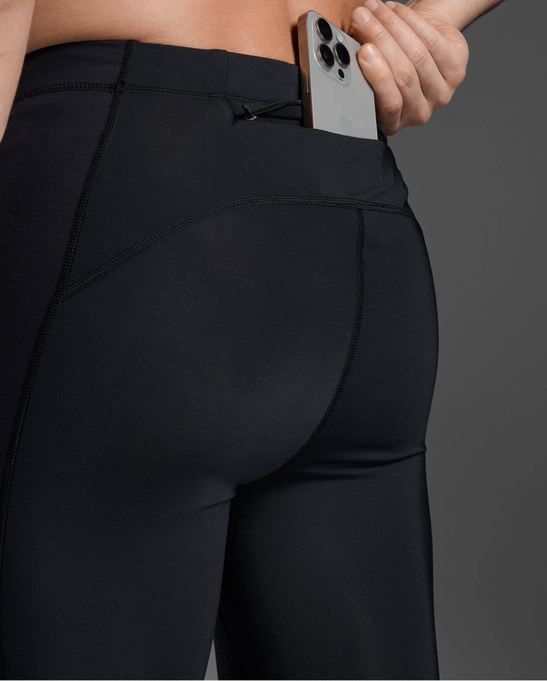 2xu-aero-compression-tights-nero-con-heiq-smart-temp image 5