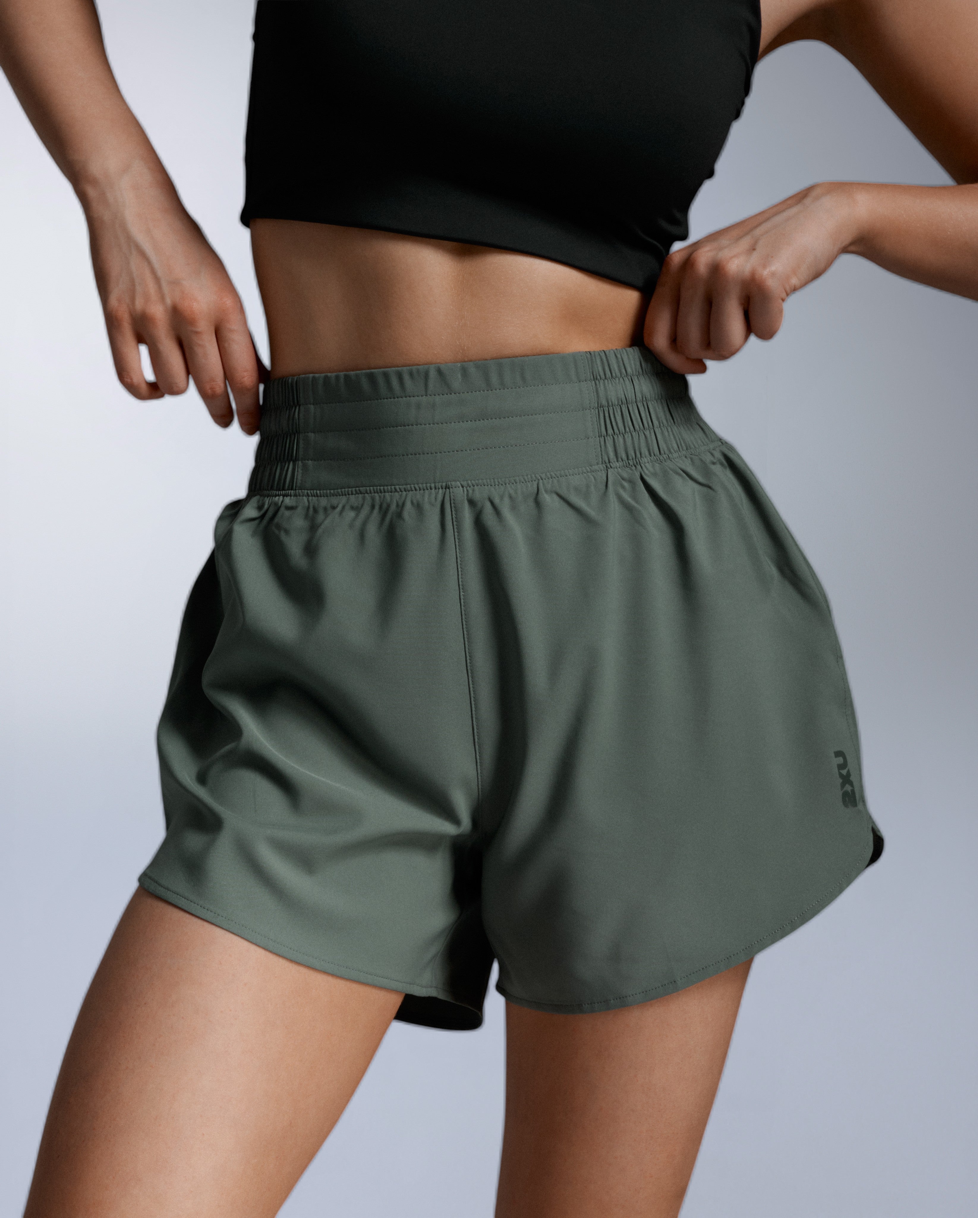 2xu-aero-hi-rise-4-inch-shorts-shorts-running-donna-verdi image 1
