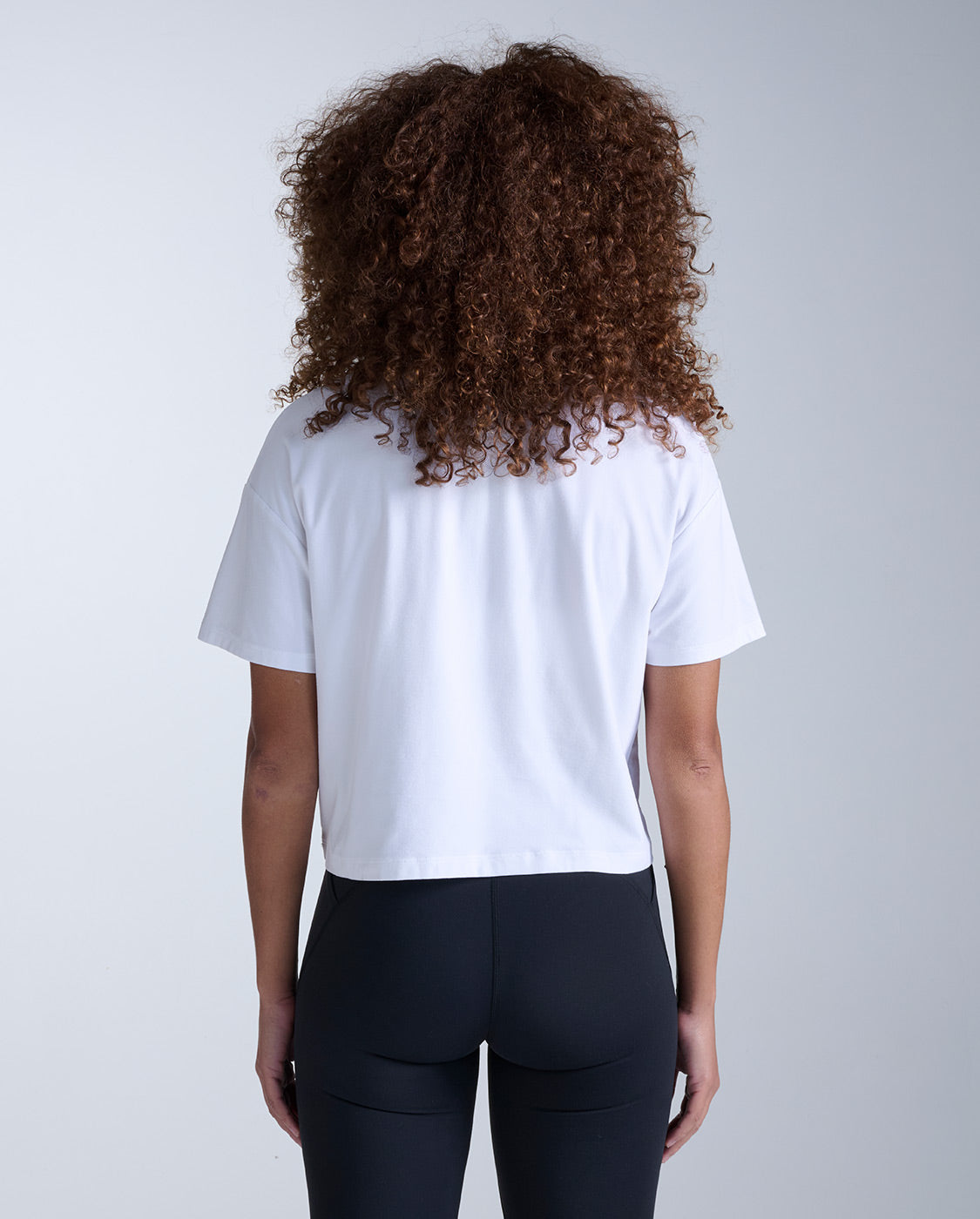 2xu-form-soft-jersey-relaxed-tee-donna-maglia-training-bianca image 3