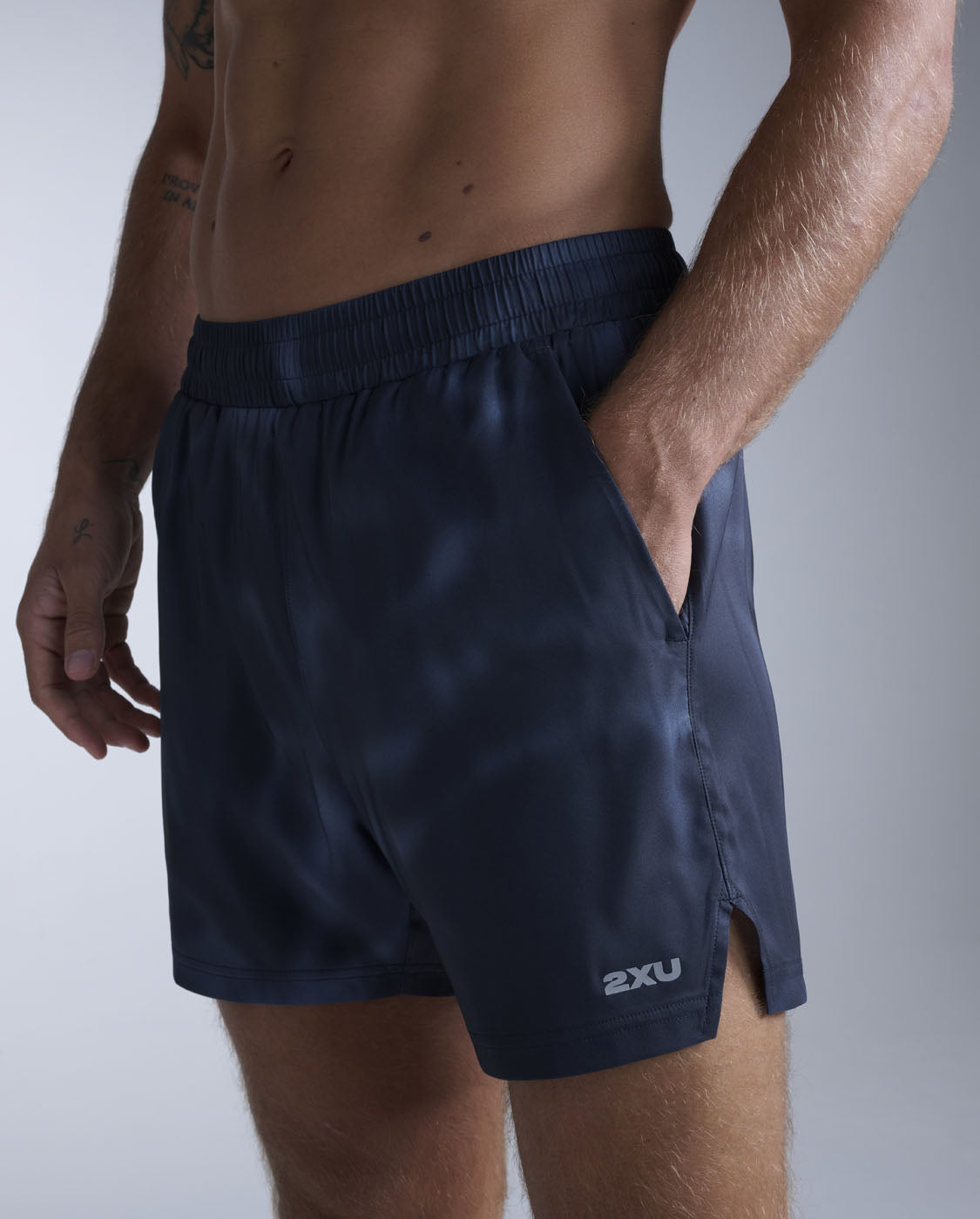 2xu-aero-5-inch-shorts-foderati-da-running-slim-blu-navy image 4