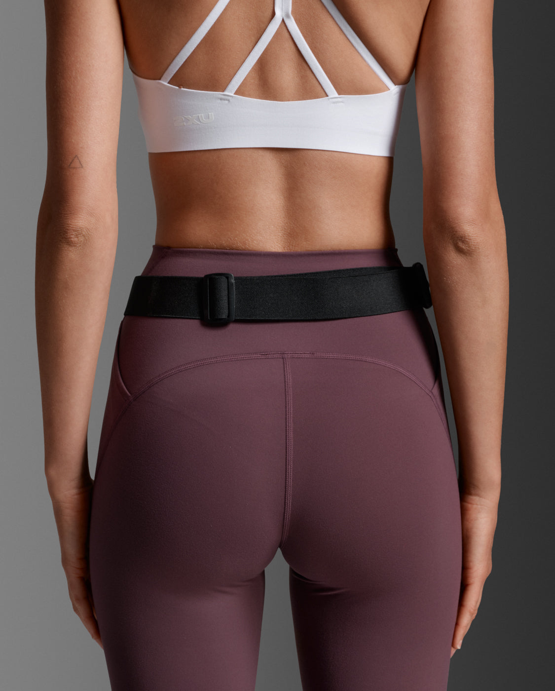2xu-slim-run-belt-cintura-running-unisex-azzurra image 3