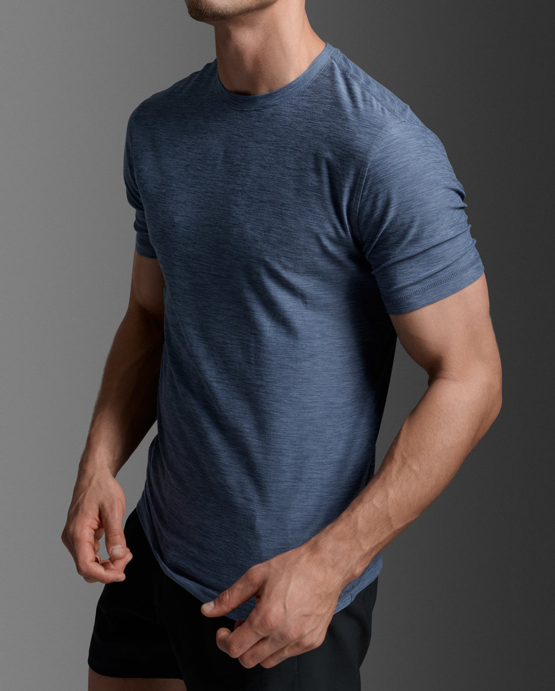 2xu-aspire-signature-tee-t-shirt-training-uomo-regular image 4