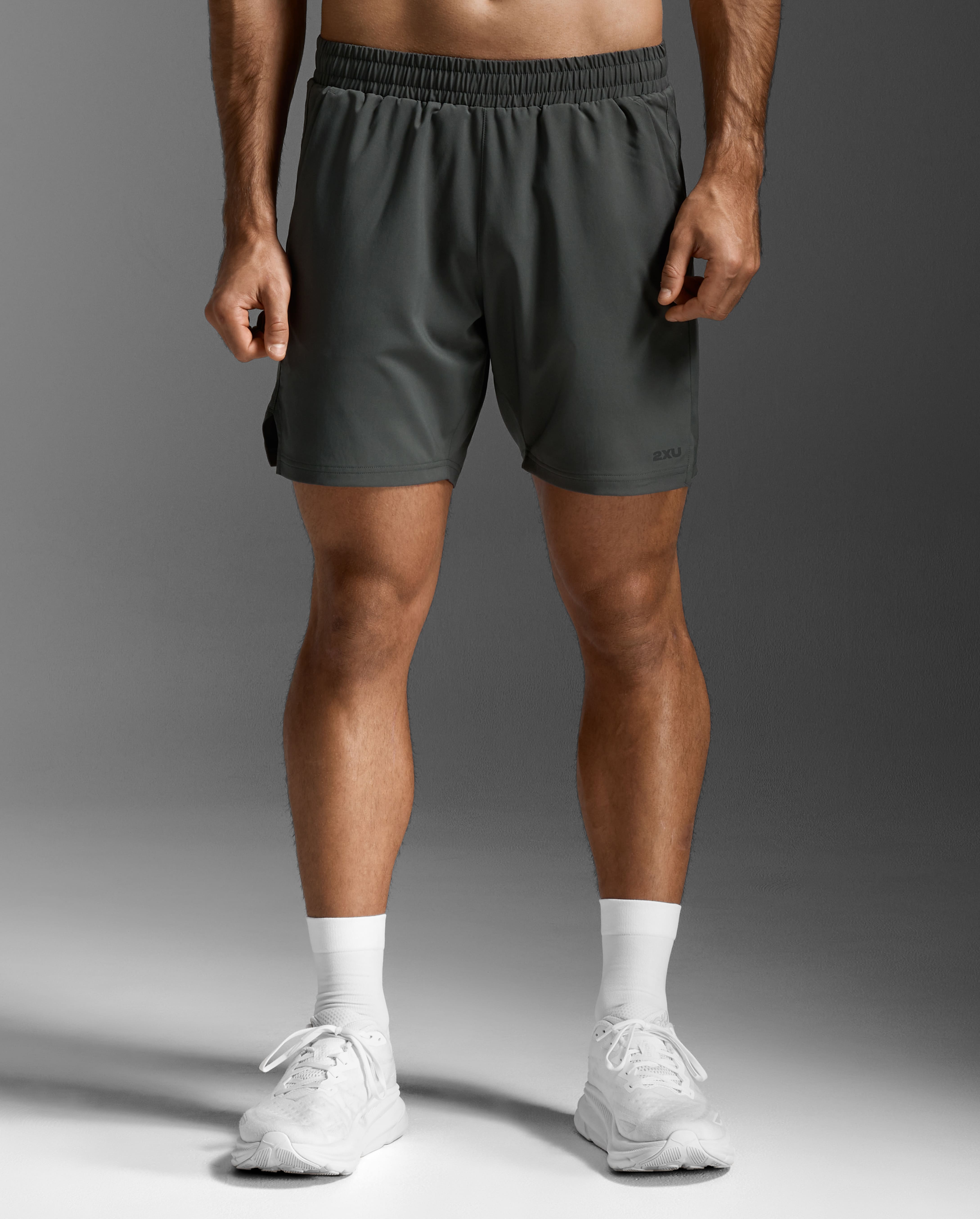 2xu-aero-7-inch-shorts-unlined-pantaloncini-running-uomo image 2