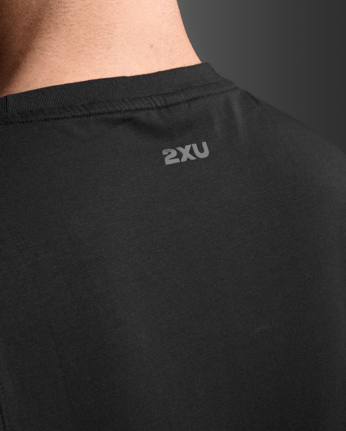 2xu-motion-cotton-flex-tank-uomo-nero image 7