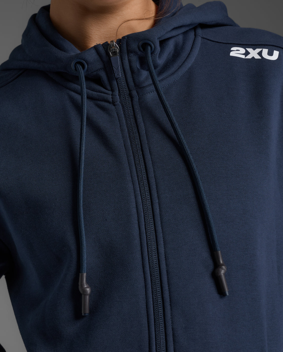 2xu-aspire-full-zip-hoodie-felpa-donna-blu-navy image 6