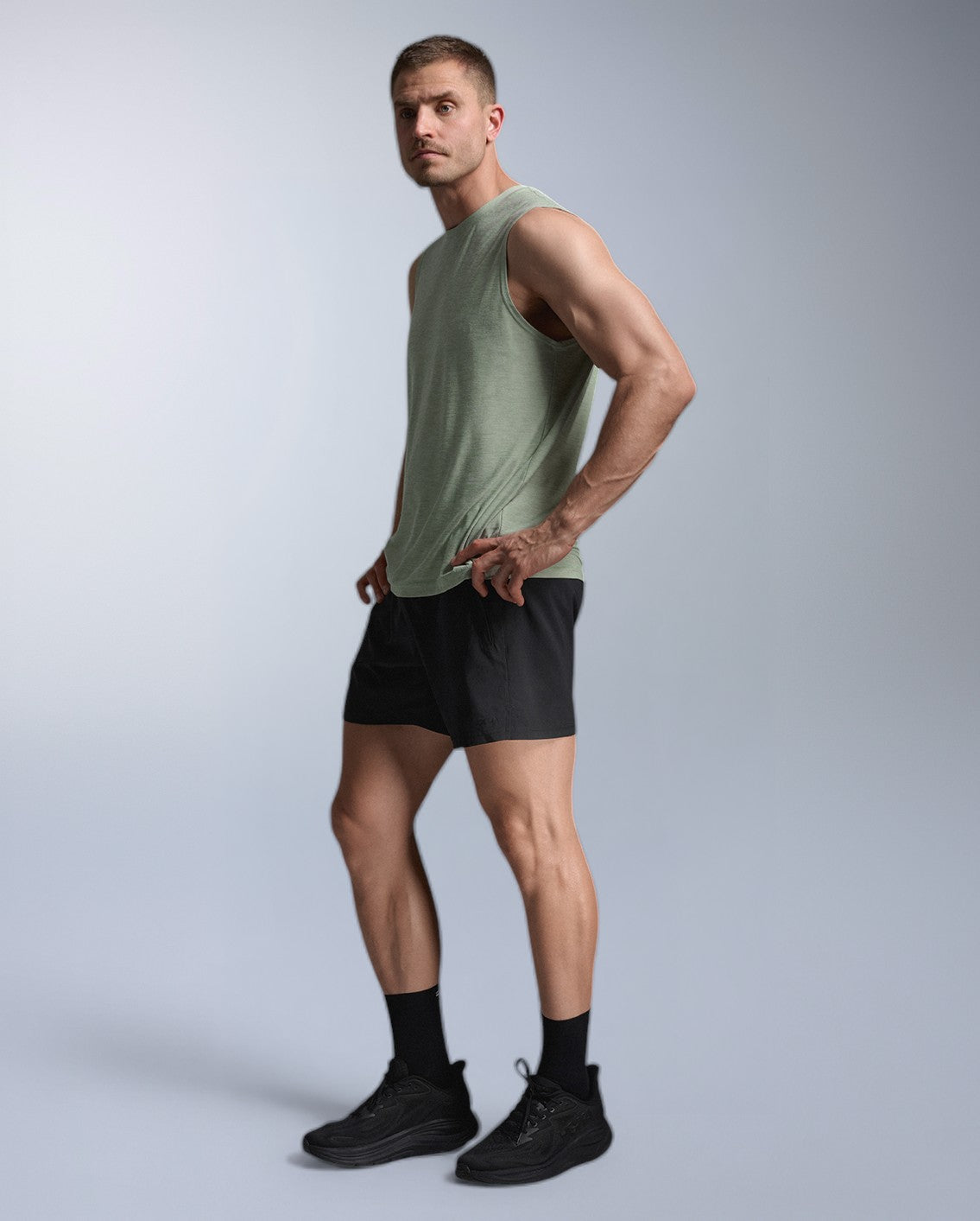 2xu-signature-tank-canotta-training-uomo-verde image 6