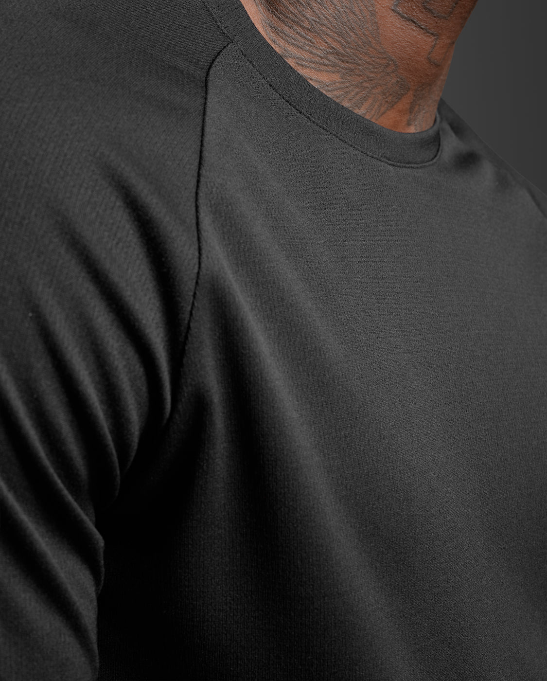 2xu-aero-long-sleeve-maglia-running-nero-2 image 6