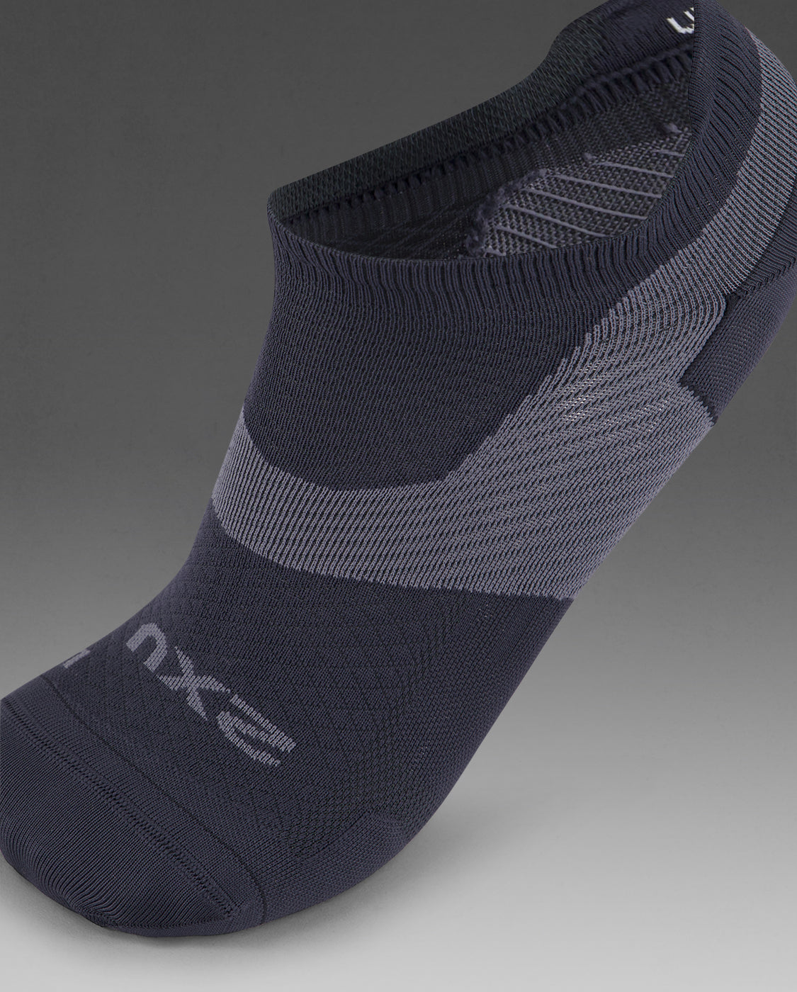 2xu-vectr-ultralight-no-show-socks-calze-running-corte image 3