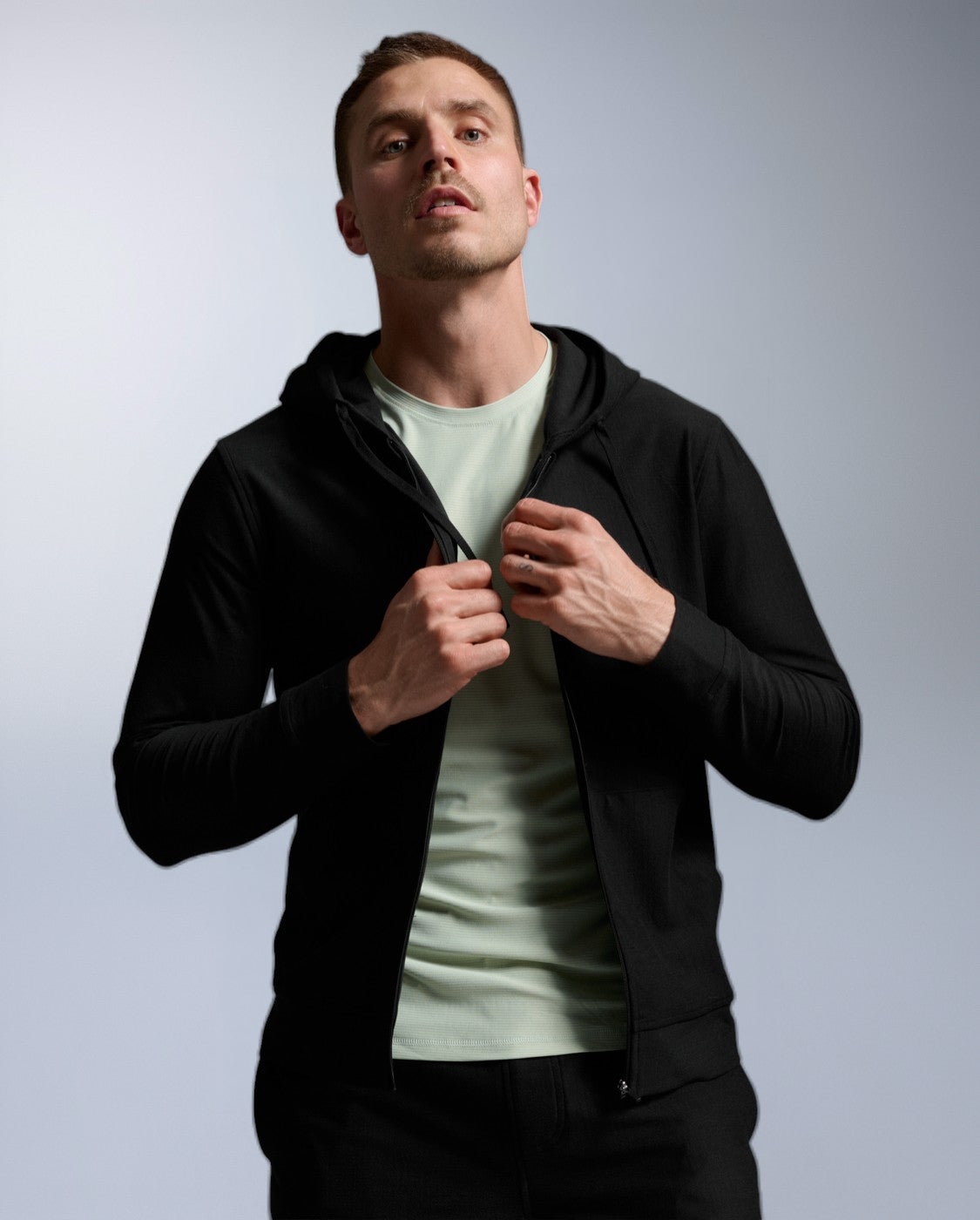 2xu-signature-felpa-con-cappuccio-zip-intera image 2