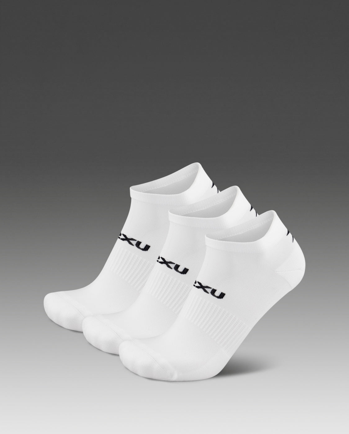 2xu-ankle-socks-3-pack-bianche-unisex image 1