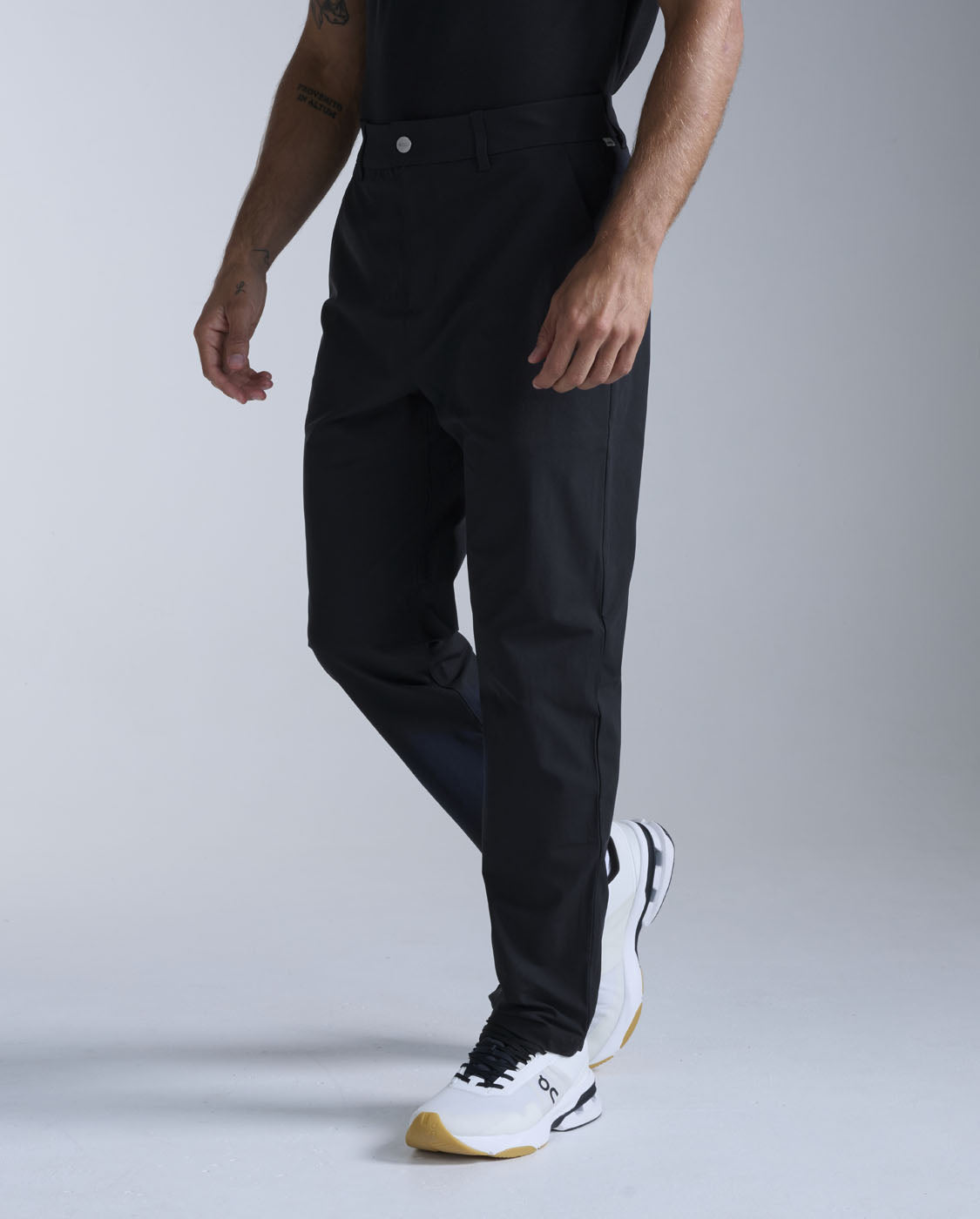 2xu-signature-hybrid-pants-pantaloni-ibridi-uomo image 1