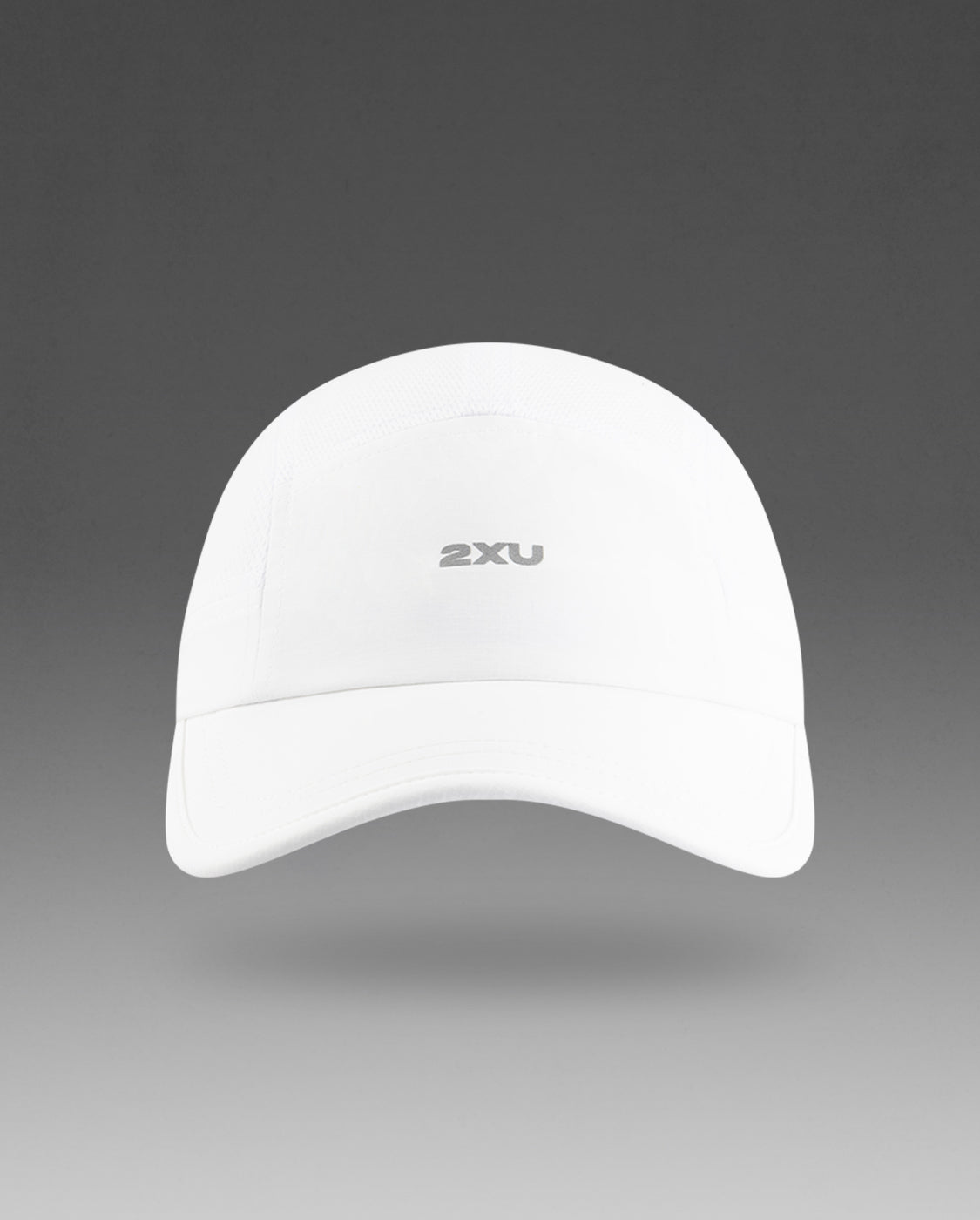 2xu-light-speed-small-cap-da-running-bianca image 2