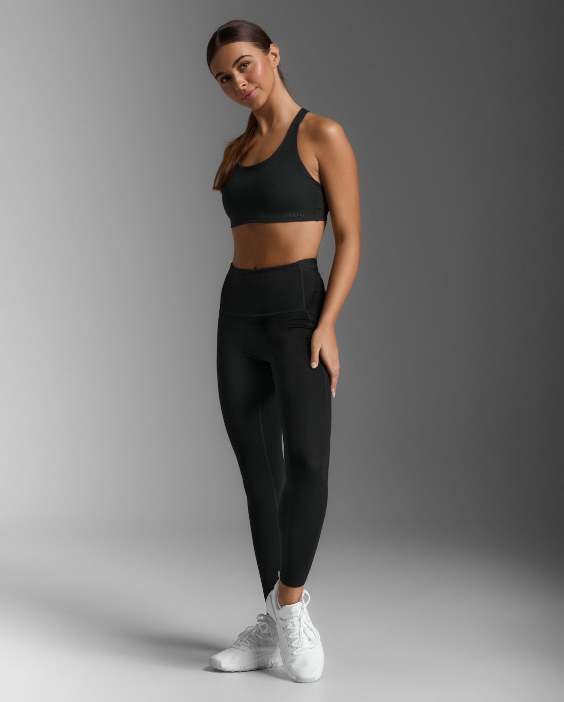 2xu-form-strappy-low-impact-bra-reggiseno-sportivo-nero image 3