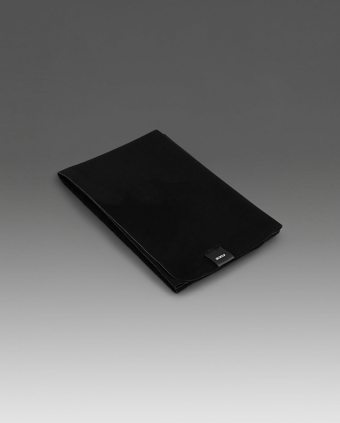 2xu-microfibre-gym-towel-asciugamano-nero image 1