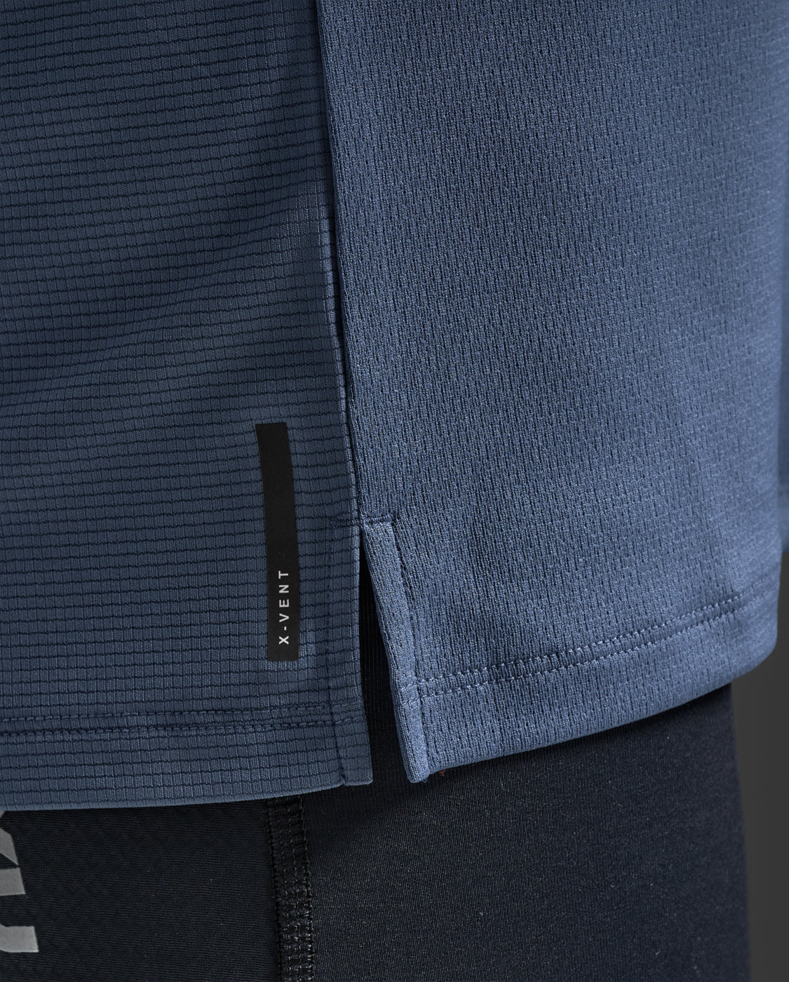 2xu-aero-long-sleeve-maglia-running-manica-lunga-blu image 5