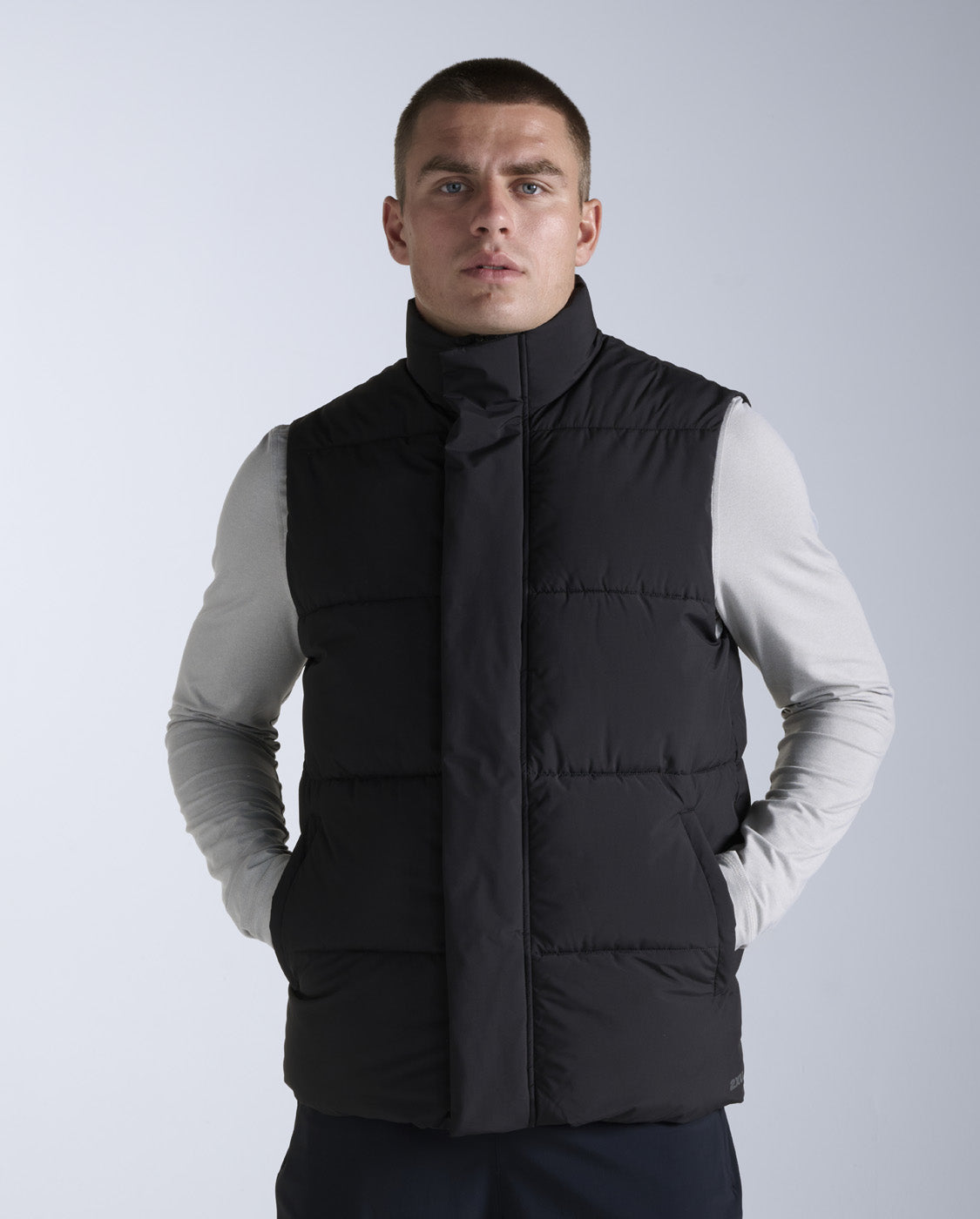 2xu-men-s-insulation-puffer-vest-gilet-piumino-uomo image 1