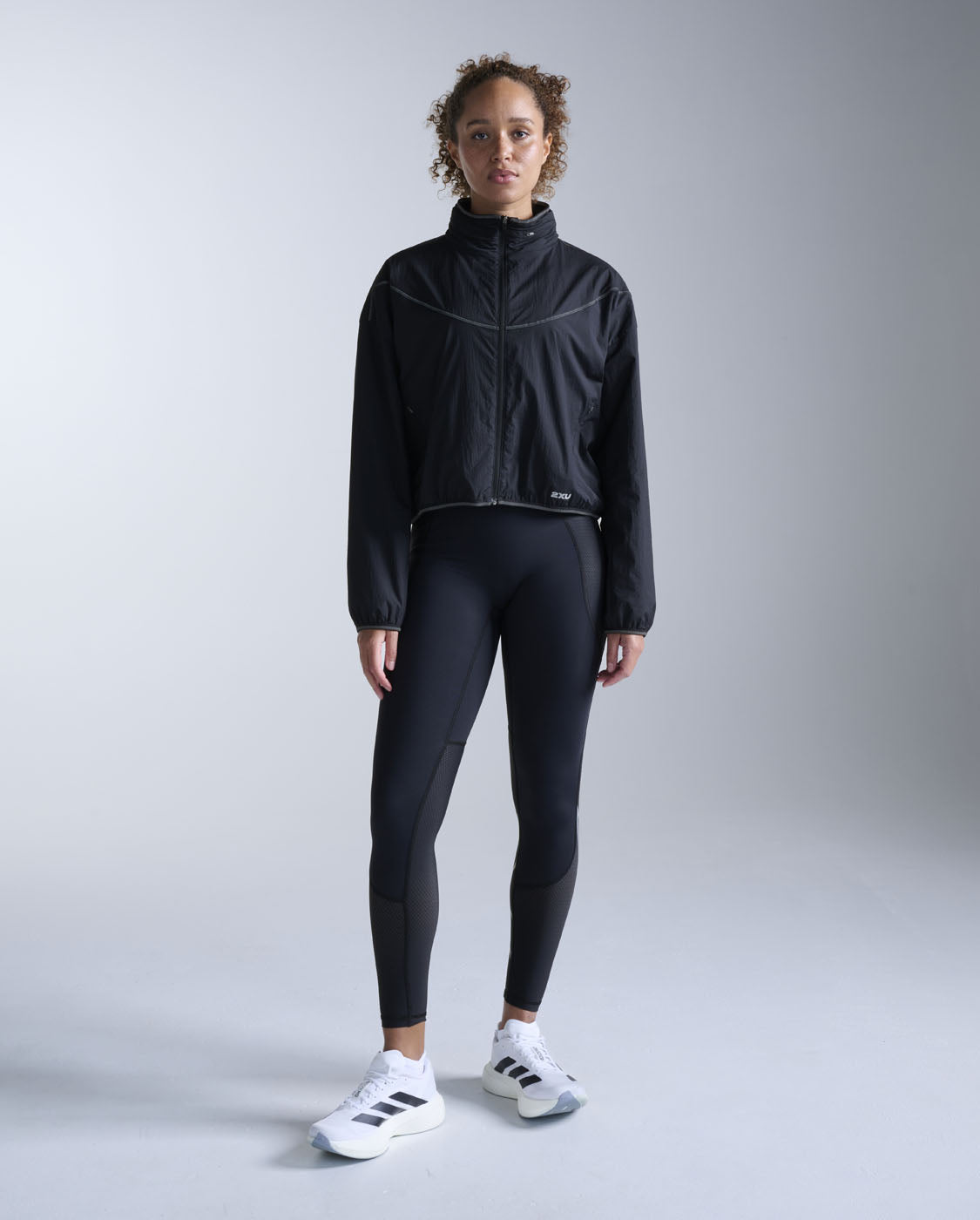 2xu-aero-sheer-bomber-giacca-running-donna-antipioggia-grigio image 6