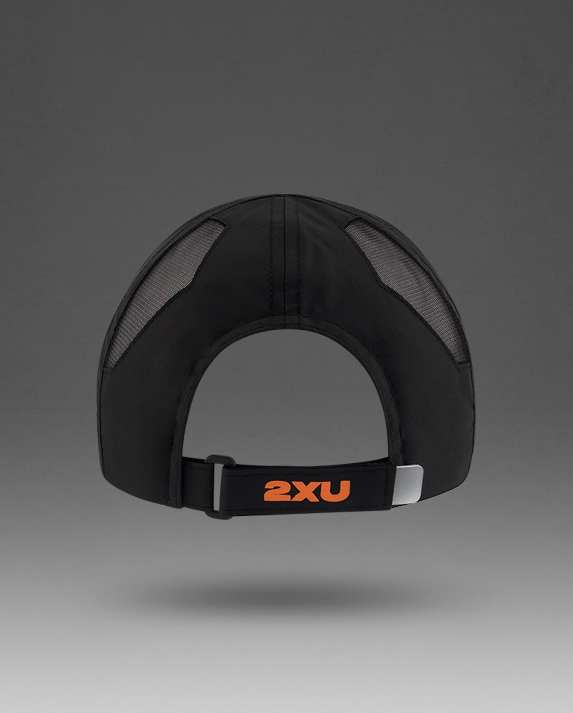 2xu-run-cap-cappellino-running-unisex-arancione-nero image 3