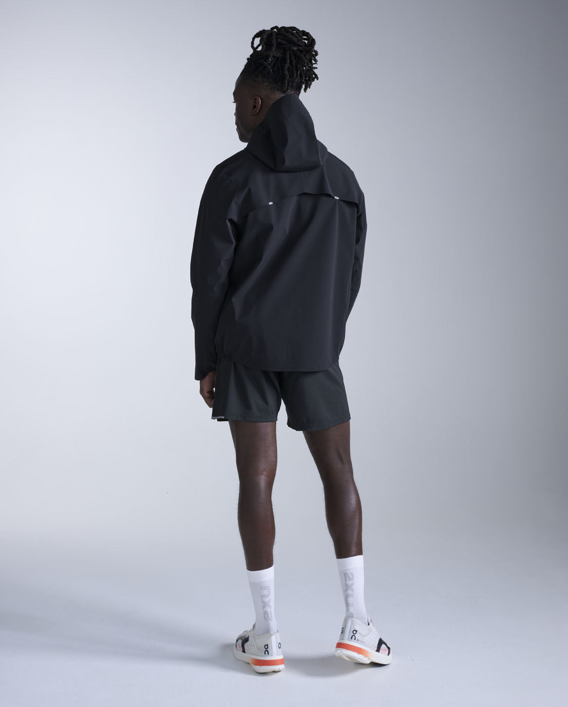 2xu-ignition-shield-giacca-antipioggia-uomo-nera image 8