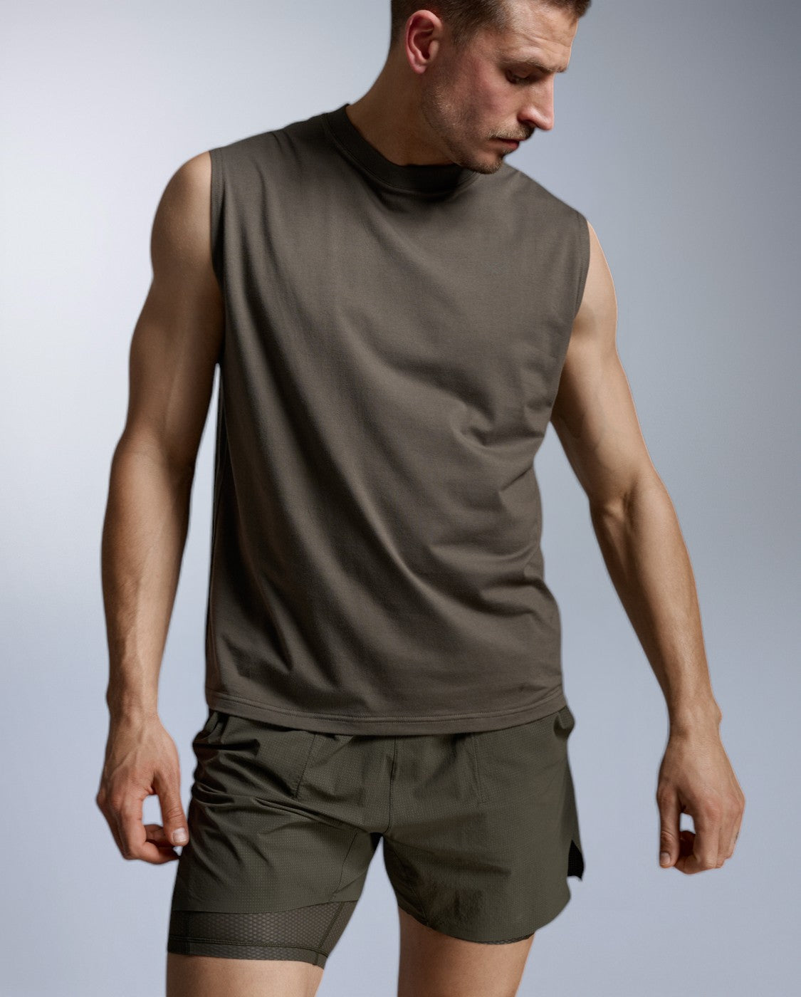 2xu-motion-oversized-tencel-tank-canotta-training-uomo-oversize-2 image 1