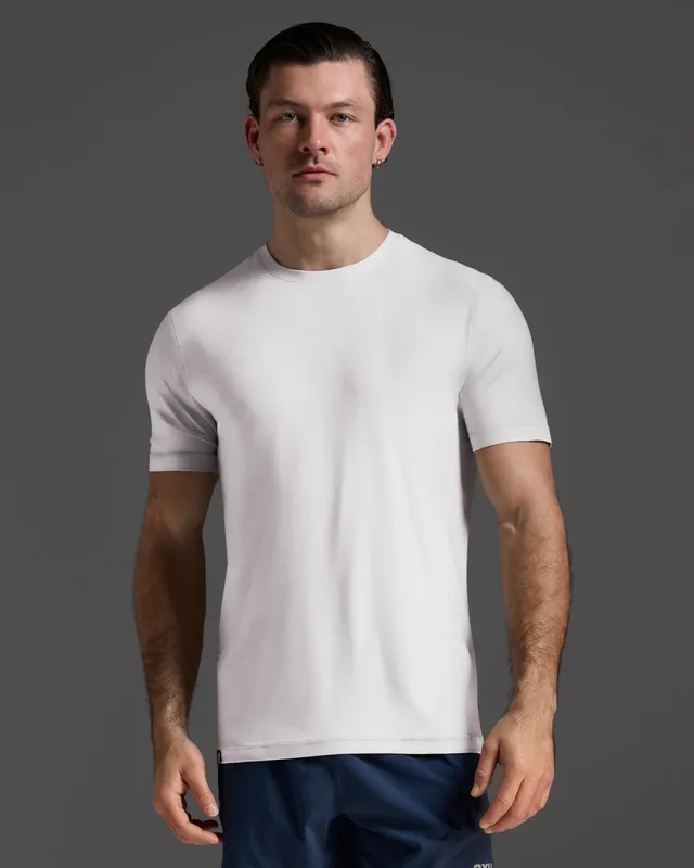 2xu-signature-tee-bianca image 1