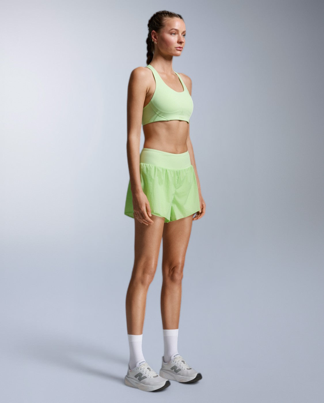 2xu-aero-mesh-medium-impact-bra-donna-verde image 4