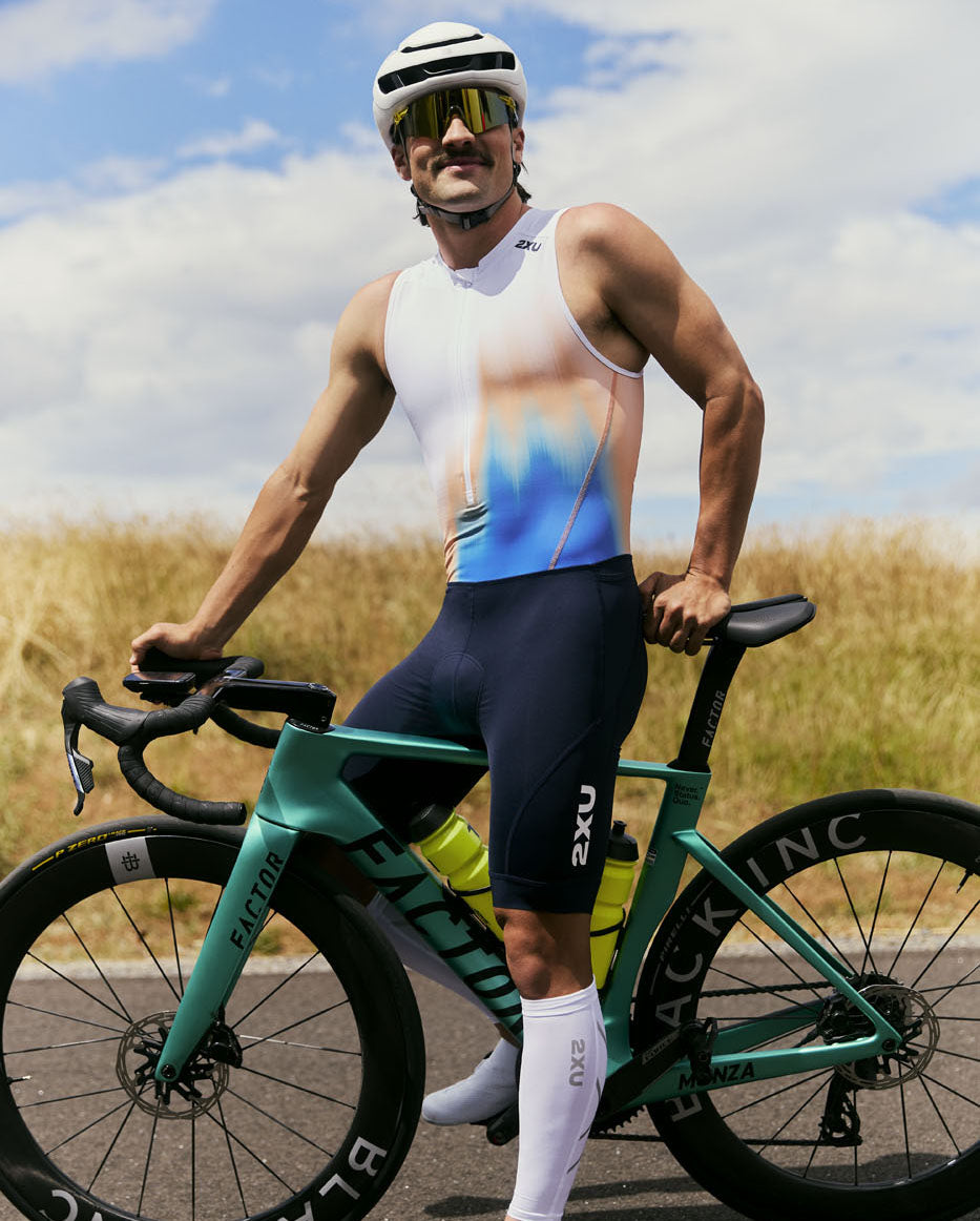 2xu-core-trisuit-tuta-triathlon-leggera image 2