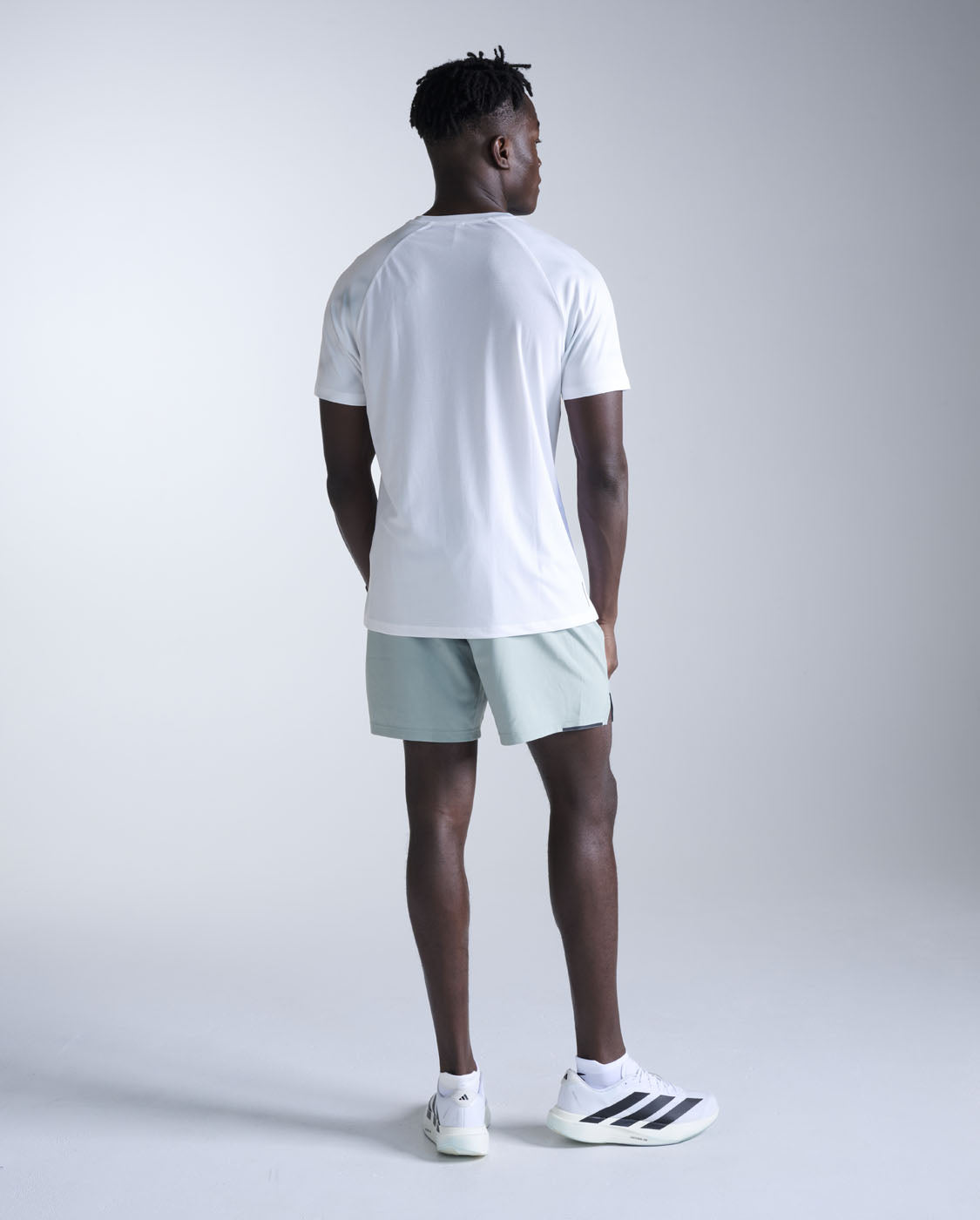 2xu-aero-tee-tecnica-running-blu-chiaro-grigia image 8