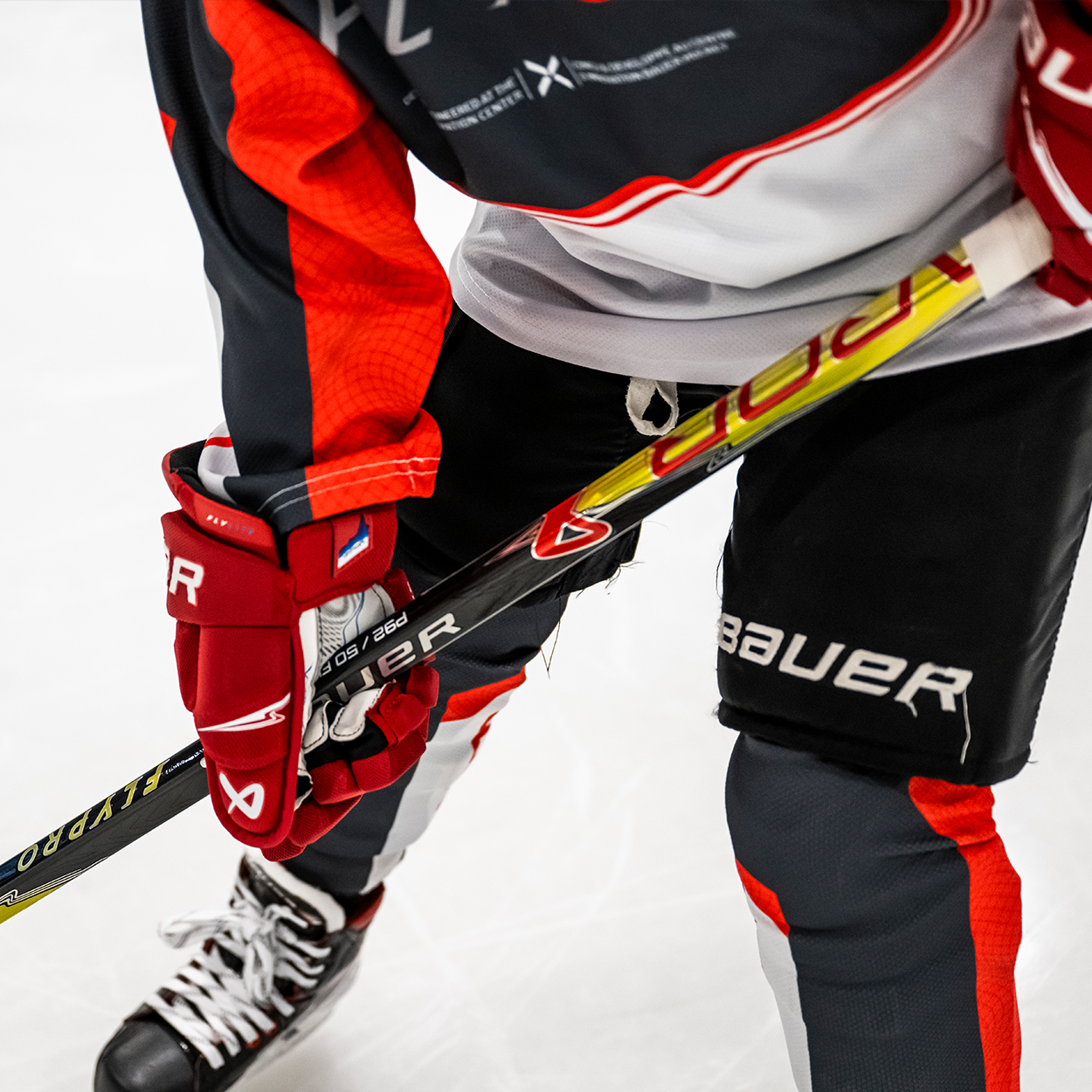 bauer-vapor-flypro-grip-stick-junior image 8
