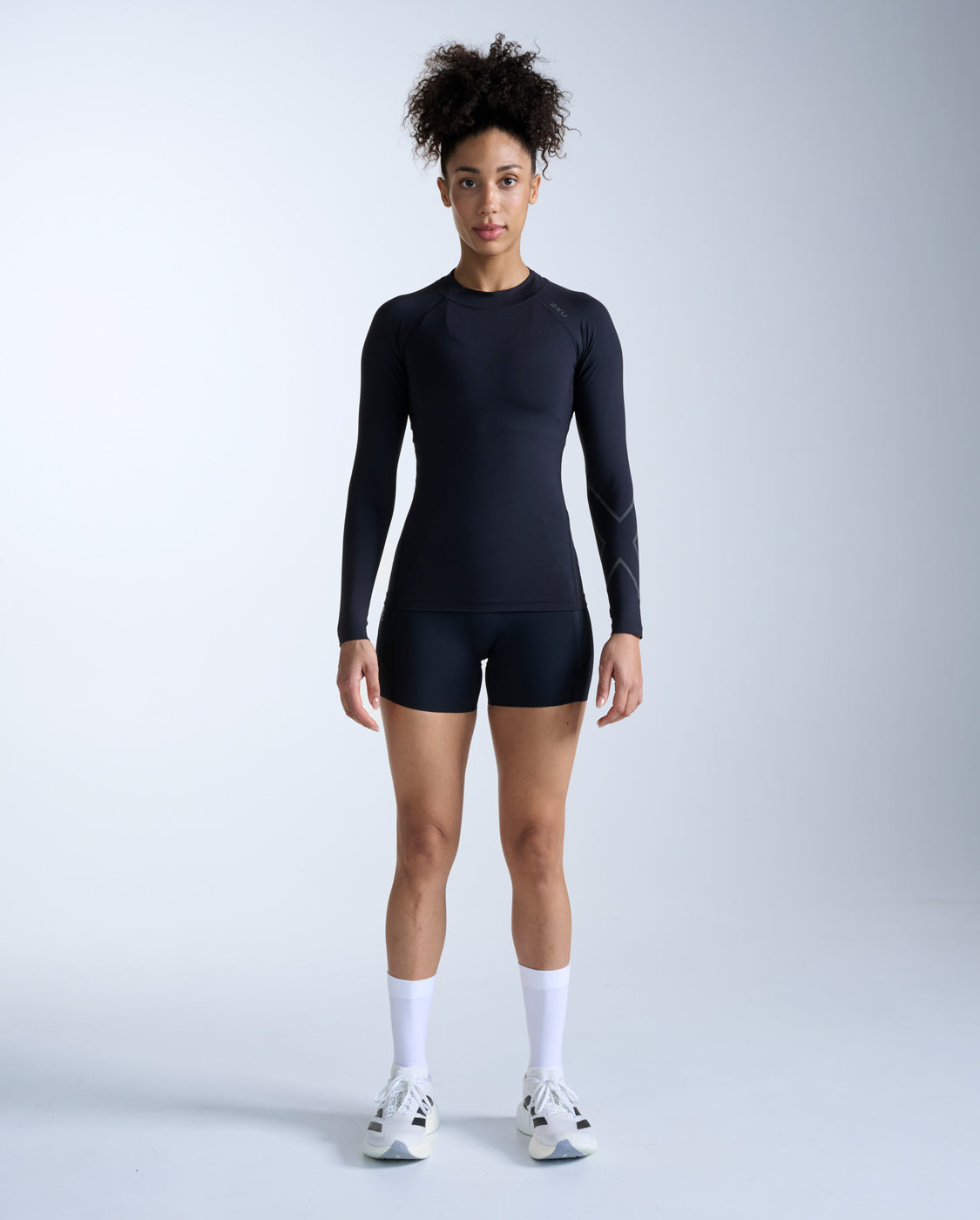 2xu-ignition-compression-long-sleeve-donna-maglia-termica-compressiva-nera image 6