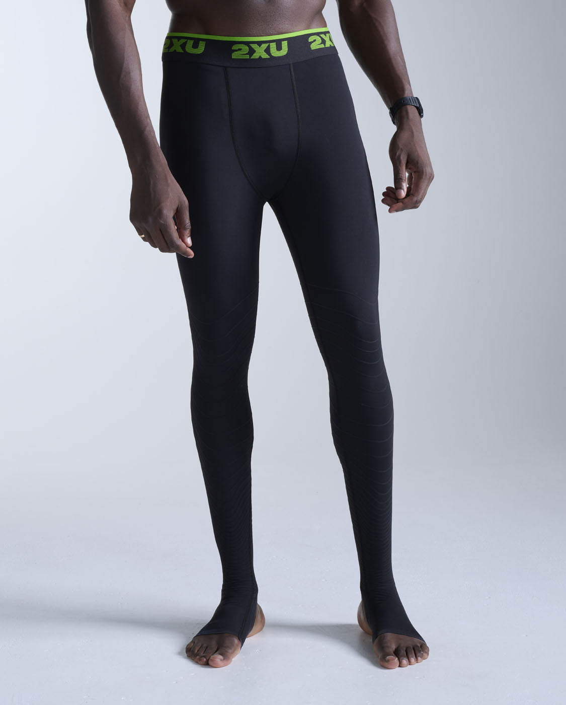 2xu-power-recovery-compression-tights-with-fir-leggings-recupero-compressione-ne image 1