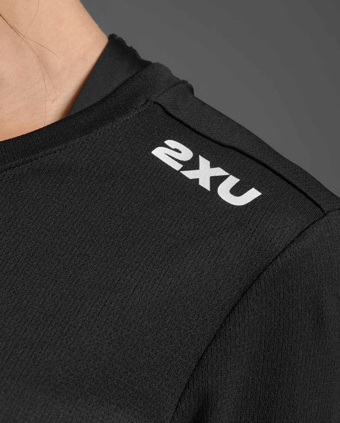 2xu-aspire-long-sleeve-maglia-manica-lunga-donna image 8